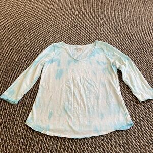 Lucky Brand women’s v-neck t-shirt size medium new without tags